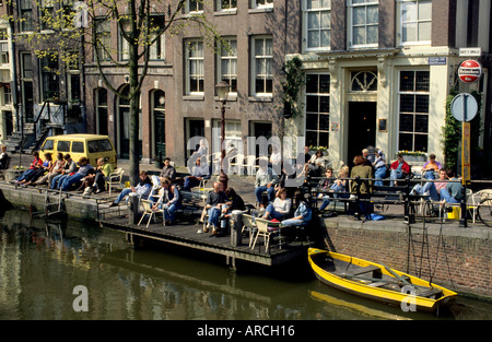 Café 't Smalle Drinken Egelantiersgracht Jordaan Néerlandais Amsterdam pays-Bas Pays-Bas Banque D'Images