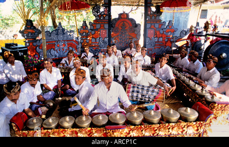 Bali Ubud gamelan musique mariage mariage Indonésie Banque D'Images