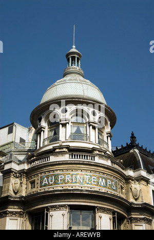 Au magasin Le Printemps sur le Boulevard Haussmann Paris France Banque D'Images
