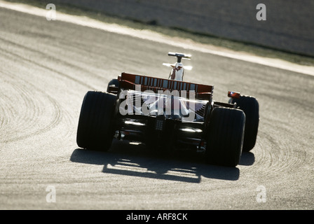 Ferrari F2008 voiture de Formule 1 courbe de vitesse dans le2008 Banque D'Images