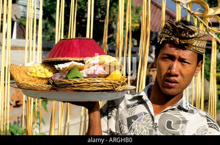 Bali Ubud Indonésie mariage épouser priestess mariage Banque D'Images