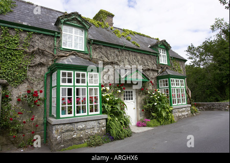 Maison de village en pierre Cong (Comté de Mayo) République d'Irlande Banque D'Images
