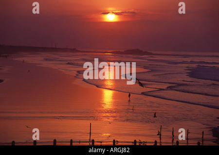 Dar el Baida Plage Corniche Ain Diab'Océan Atlantique de l'Ouest Région du Grand Casablanca Maroc Maghreb Afrique du Nord maghrébin Banque D'Images