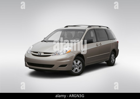 2007 sienna van