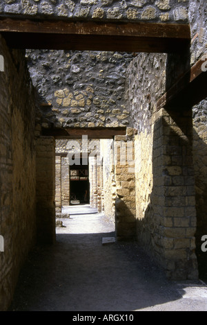 Vue caractéristique de ruines d'Herculanum Herculanum Naples Napoli Campania Italie péninsule Italienne Italia Europe Banque D'Images