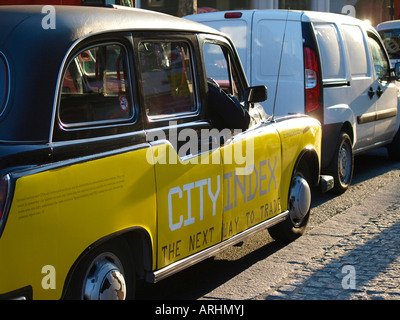 London taxi cab signer London England UK GB EU Europe Banque D'Images