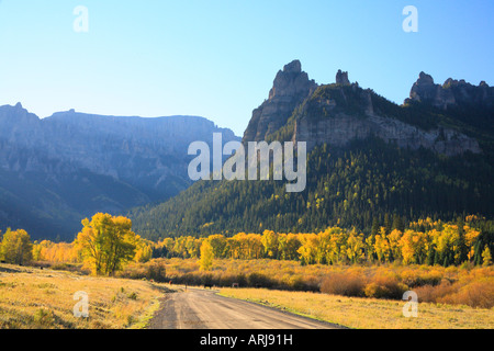 Lever du soleil, l'Owl Creek Pass, Col Owl Creek Road, Ridgeway, Colorado, USA Banque D'Images