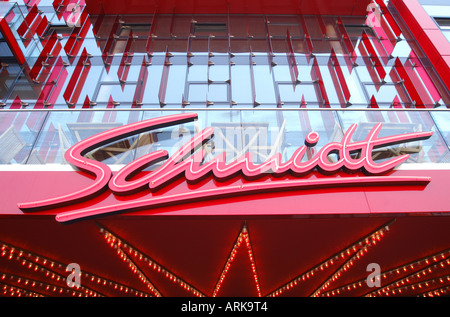 Le théâtre Schmidt à la Reeperbahn à Hambourg, Allemagne Banque D'Images