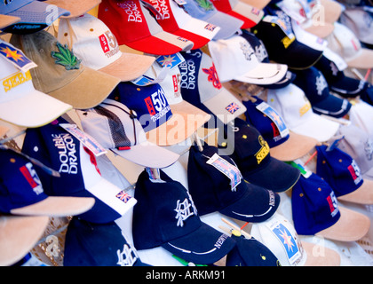 Close-up de casquettes de baseball au marché de San Fernando, Gran Canaria Banque D'Images