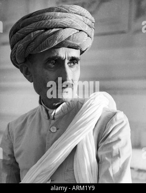 Vieux portrait vintage de BhavnAgri Inde années 1940 Banque D'Images