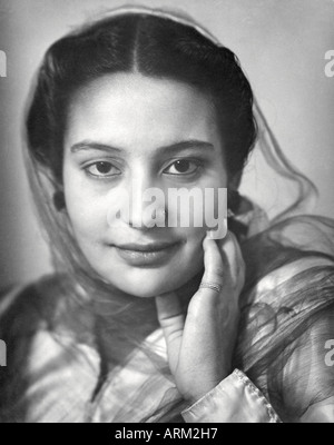 Vieux Portrait Vintage de dame indienne Inde des années 1940 Banque D'Images