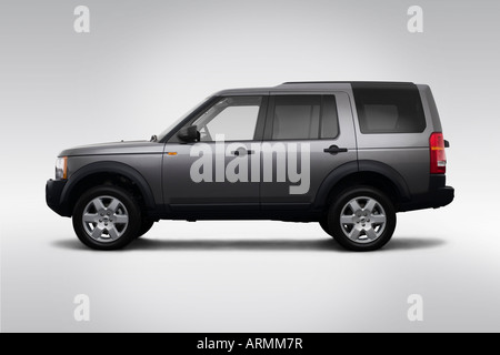 2008 Land Rover LR3 HSE en gris - Pilotes Portrait Banque D'Images