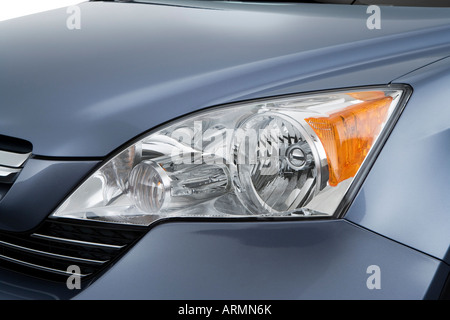 2008 Honda CR-V EX en bleu - Phare Banque D'Images