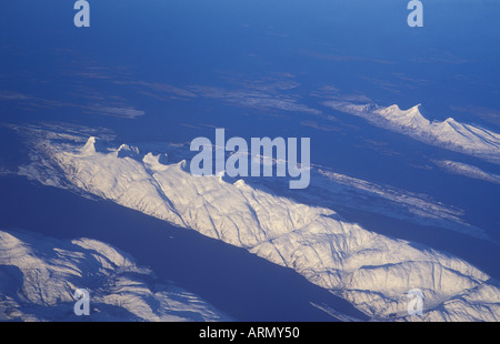 Près de sept soeurs massif Sandnessjoeen, vue aérienne, de la Norvège, Nordland. Banque D'Images