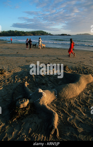 Sirène de sable sur la plage MacKenzie, Tofino, Vancouver Island, British Columbia, Canada. Banque D'Images