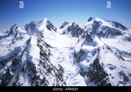 Plage de la côte, le mont Waddington, plus haut sommet d'entièrement en Colombie-Britannique, Canada. Banque D'Images
