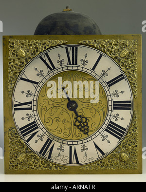 Horloge murale spike et crochet par Walter Archer circa 1715 Banque D'Images