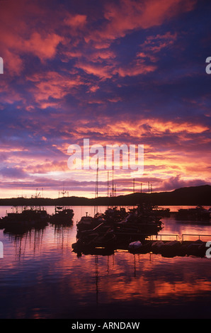 Prince Rupert waterfront ci-dessous Cow Bay, au crépuscule, en Colombie-Britannique, Canada. Banque D'Images