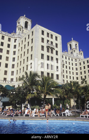 Cuba, La Havane - Hôtel Nationale - à partir de l'arrière avec piscine Banque D'Images