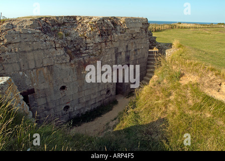 Bunker allemand au sommet de la Pointe du Hoc Banque D'Images