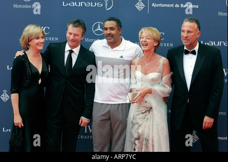 Steve Waugh, Daly Thompson et Ian Botham avec ses partenaires de la Laureus awards 2006 à Barcelone Banque D'Images