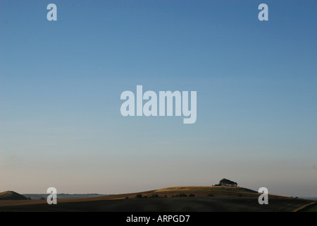 7 Août 2005 Avis de marcheurs colline avec vue sur vallée de Pewsey Wiltshire England UK Banque D'Images