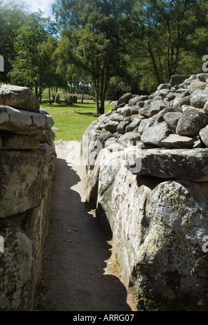 Balnuaran dh de Clava CLAVA INVERNESSSHIRE Entrée à l'âge de bronze chambré tumulus de Pierre cimetière cairn Banque D'Images