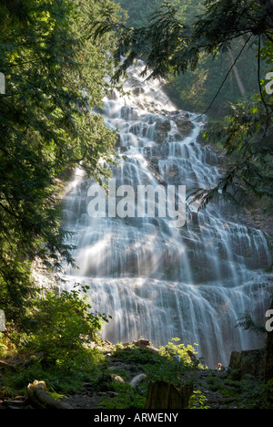 Bridal Veil Falls près de Harrison Hot Springs, en Colombie-Britannique, Canada Banque D'Images