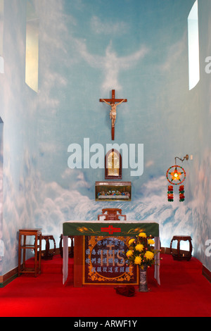 Autel à l'intérieur de la chapelle Saint François Xavier sur Coloane Island à Macao Banque D'Images