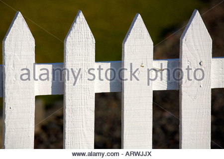 Clôture en bois blanc Banque D'Images