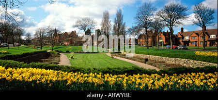 Angleterre Wirrall Port Sunlight printemps Banque D'Images