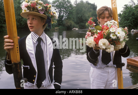 Eton School Eton College Windsor Angleterre célébrations du 4 juin 1980s 1985 Royaume-Uni HOMER SYKES Banque D'Images