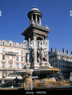 Fountaine de Gaspard Andre Place des Jacobins lyon rhone Rhone Alpes France Banque D'Images