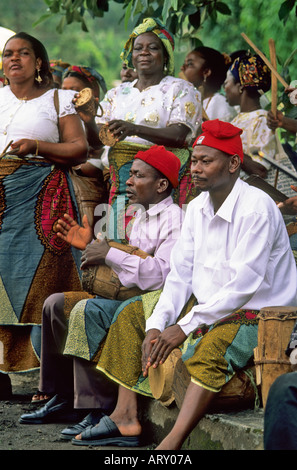 La danse traditionnelle, tribu Ejagham, Buea, Cameroun Banque D'Images