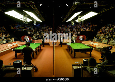 Le théâtre Crucible arena en 2004, aux Championnats du monde de snooker au théâtre Crucible à Sheffield Banque D'Images