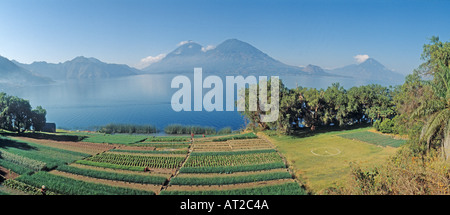 Lac Atitlan, département de Solola, près de Panajachel, Guatemala. Banque D'Images