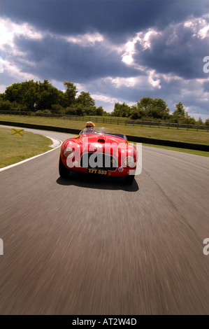 Conduire son Styrron Sally Mason 1950 Ferrari 166 Barchetta autour du circuit Photo par Andrew Hasson 10 Août 2005 Banque D'Images