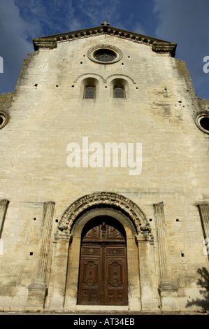 France Drome Saint Paul Trois Châteaux la façade de la Cathédrale Banque D'Images