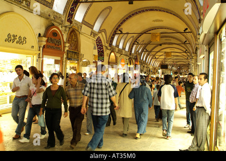 Grand bazar à Istanbul, Turquie Banque D'Images