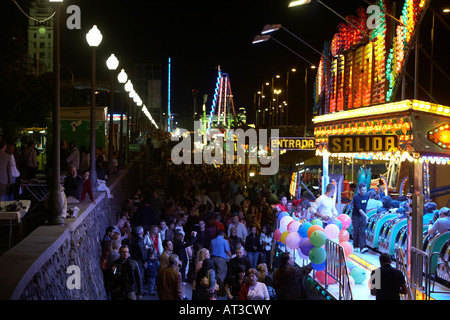 La foule au carnaval de santa cruz de tenerife espagne Banque D'Images
