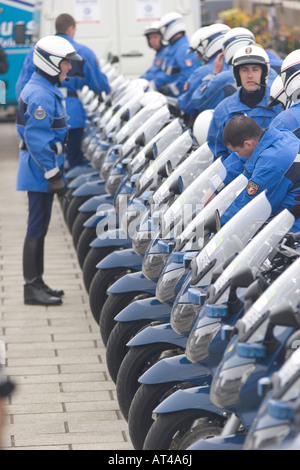 Les motocyclistes de la police française , Tour de Bretagne , JERSEY , Îles de la Manche Banque D'Images