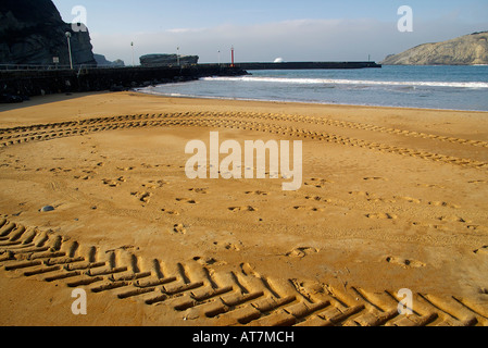 Plage de sable sur la voie des roues Banque D'Images