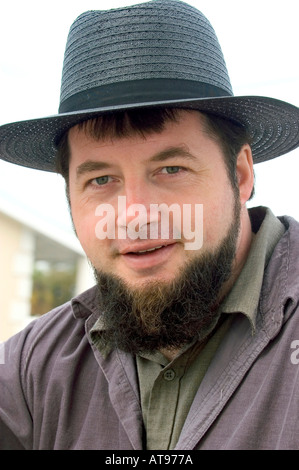 Activités Amish à leurs quartiers d'hiver à Pinecraft Village Sarasota en Floride Banque D'Images