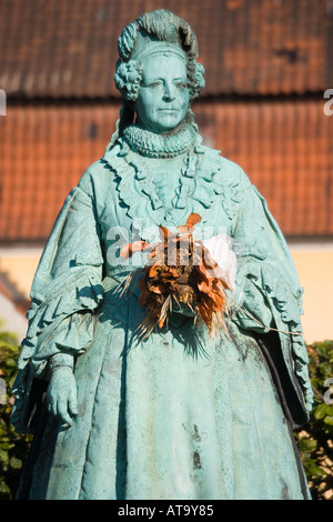 Danemark Copenhague Statue de la Reine Caroline Amalie 1796 1881 jardins du château de Rosenborg au sculpteur par Vilhelm Bissen 1836 1913 Banque D'Images