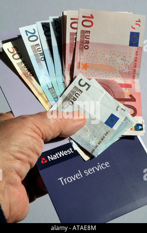 Billets et Travel Service Wallet de NatWest Bank Banque D'Images