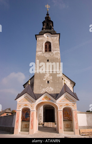 L'église de St Nicholas dans le village perché de Jance à la périphérie de Ljubljana, Slovénie Banque D'Images