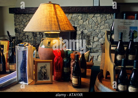 Salle de dégustation à la fasce Parker Winery le long de coeur FOXEN Canyon Road Santa Barbara County en Californie Banque D'Images