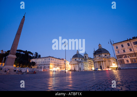 La Piazza del populo au crépuscule, Rome Banque D'Images