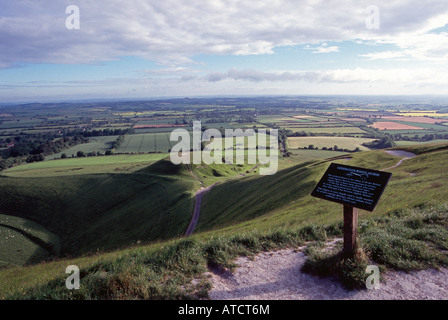 Vale of the white horse uffington castle earthworks oxfordshire england uk go Banque D'Images