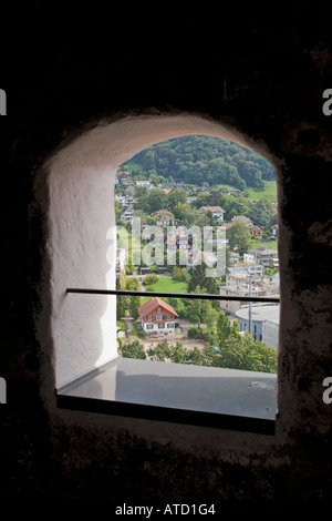 Vue depuis la fenêtre de la tour de château en château ou de la ville de Thun Thun Suisse Banque D'Images